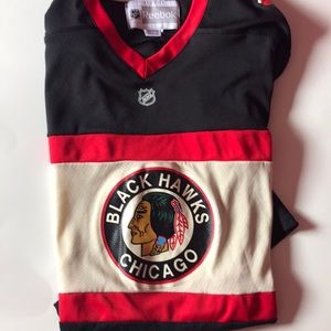 Boys large Chicago Blackhawks jersey